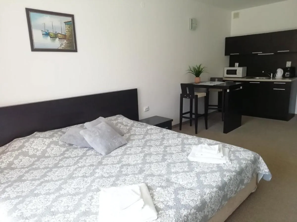 Atlantis Resort D111 Апартамент 부르가스 아파트